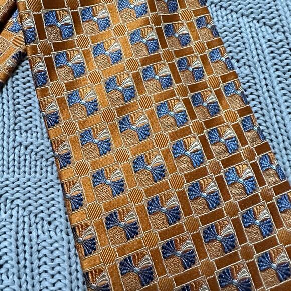 Ermenegildo Zegna orange fan printed geometric silk tie - Picture 2 of 5